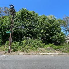 Fairview St